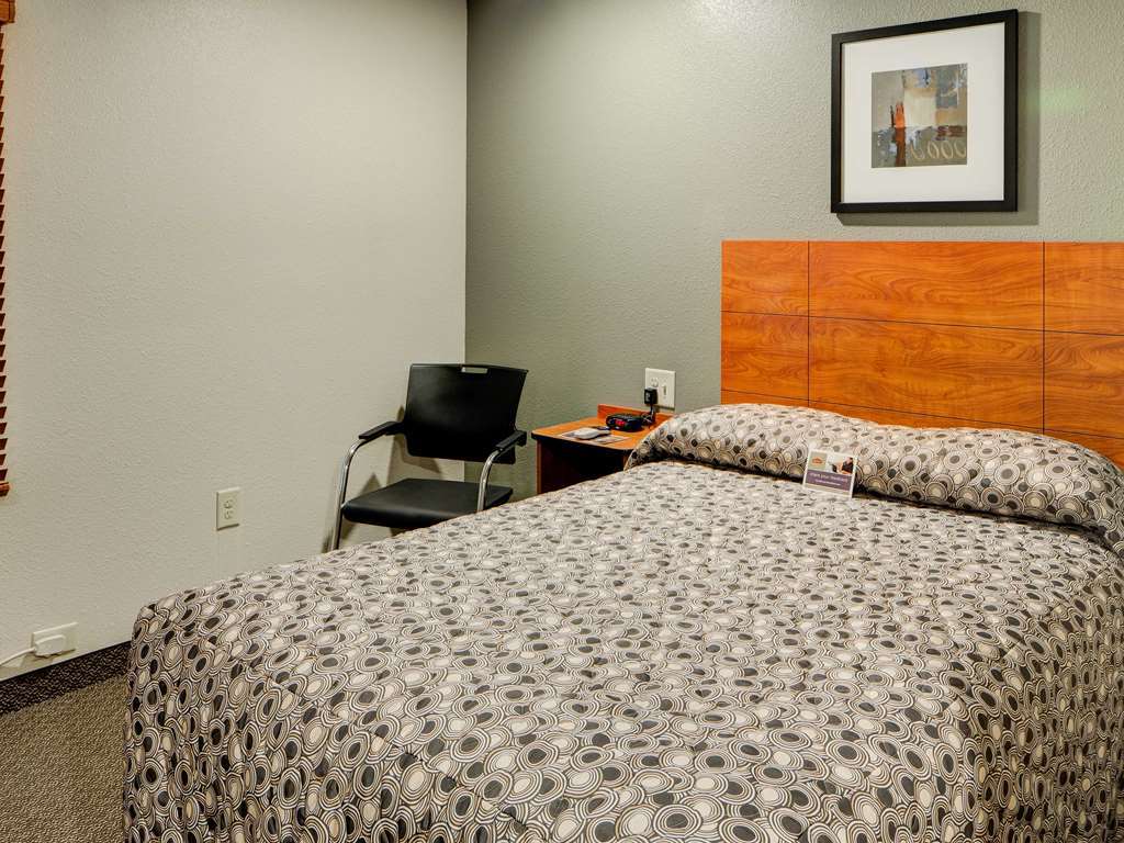 Woodspring Suites Louisville Clarksville Oda fotoğraf