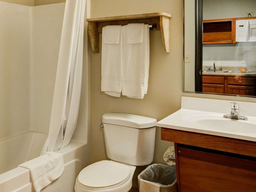 Woodspring Suites Louisville Clarksville Oda fotoğraf